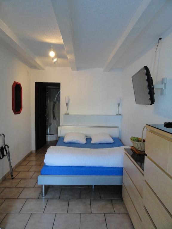 Pension Cedullo Minusio Room photo